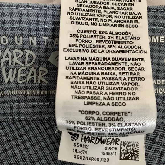 Mountain Hardware Bermuda Shorts - Picture 6 of 9